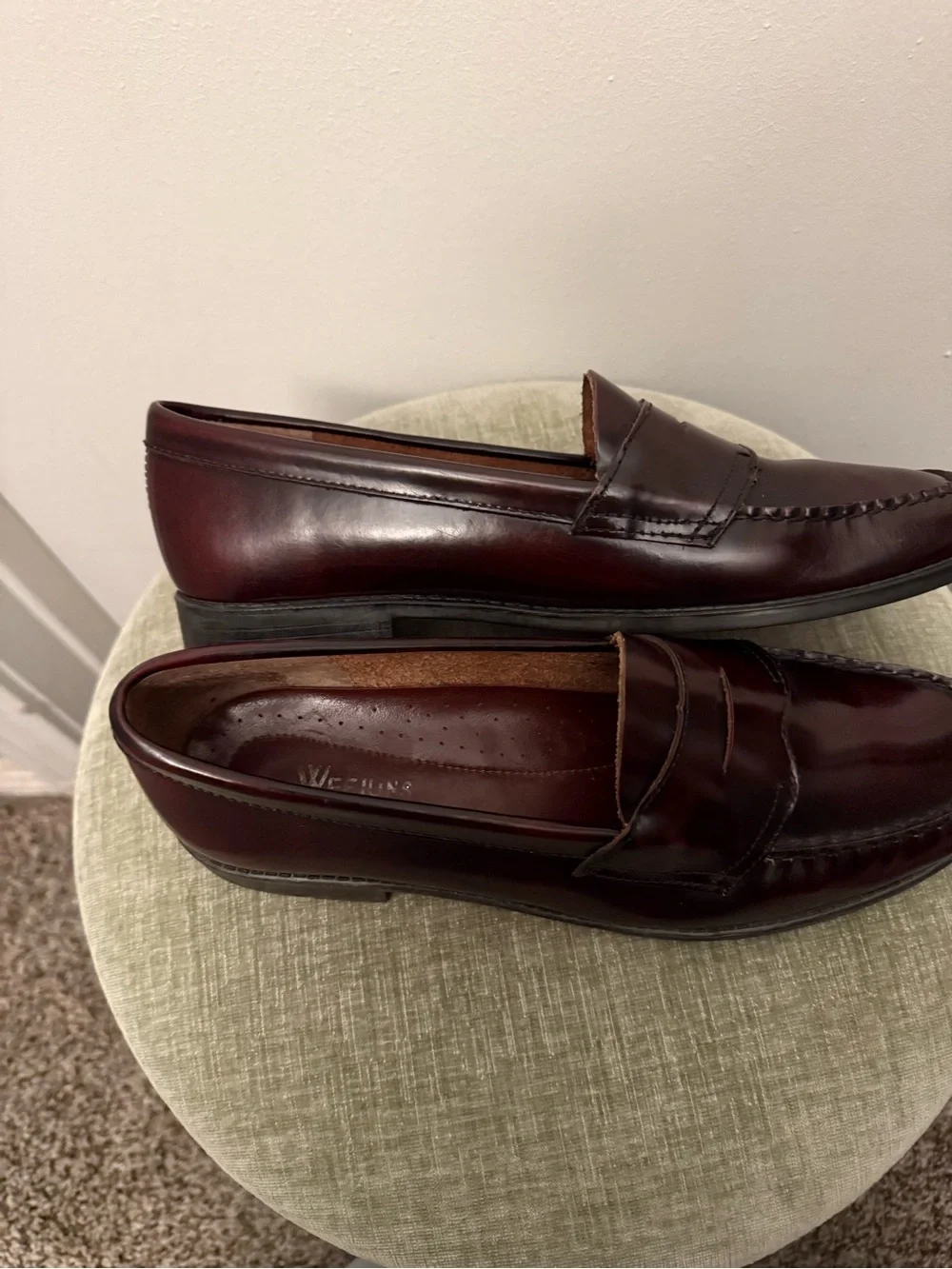 Vintage G.H. Bass Weejuns Logan Oxblood Leather Penny Loafers made in Brazil